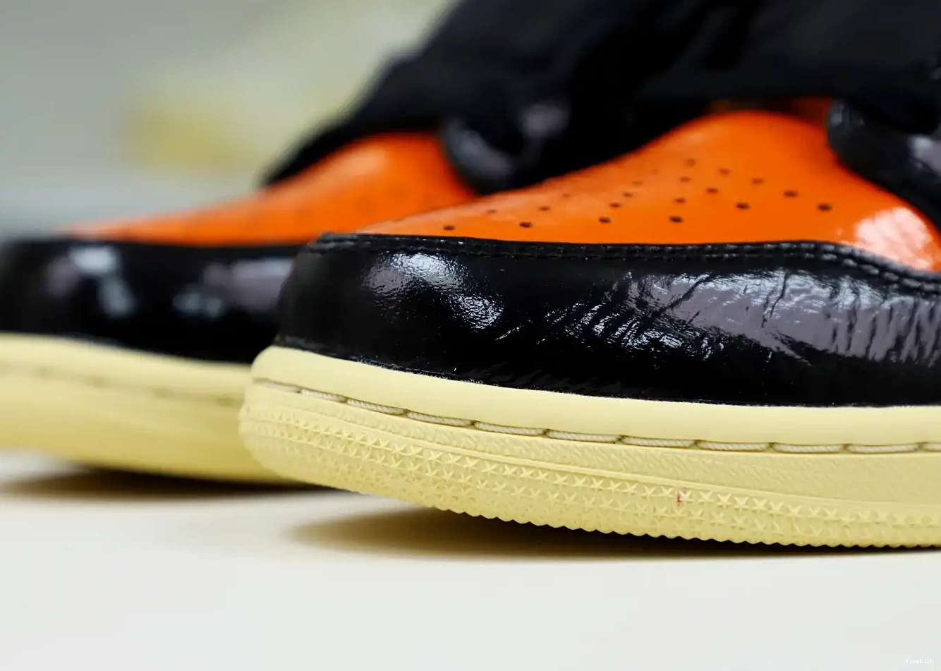'SHATTERED JORDAN 1 AIR BACKBOARD OG HIGH RETRO 3.0' 0706